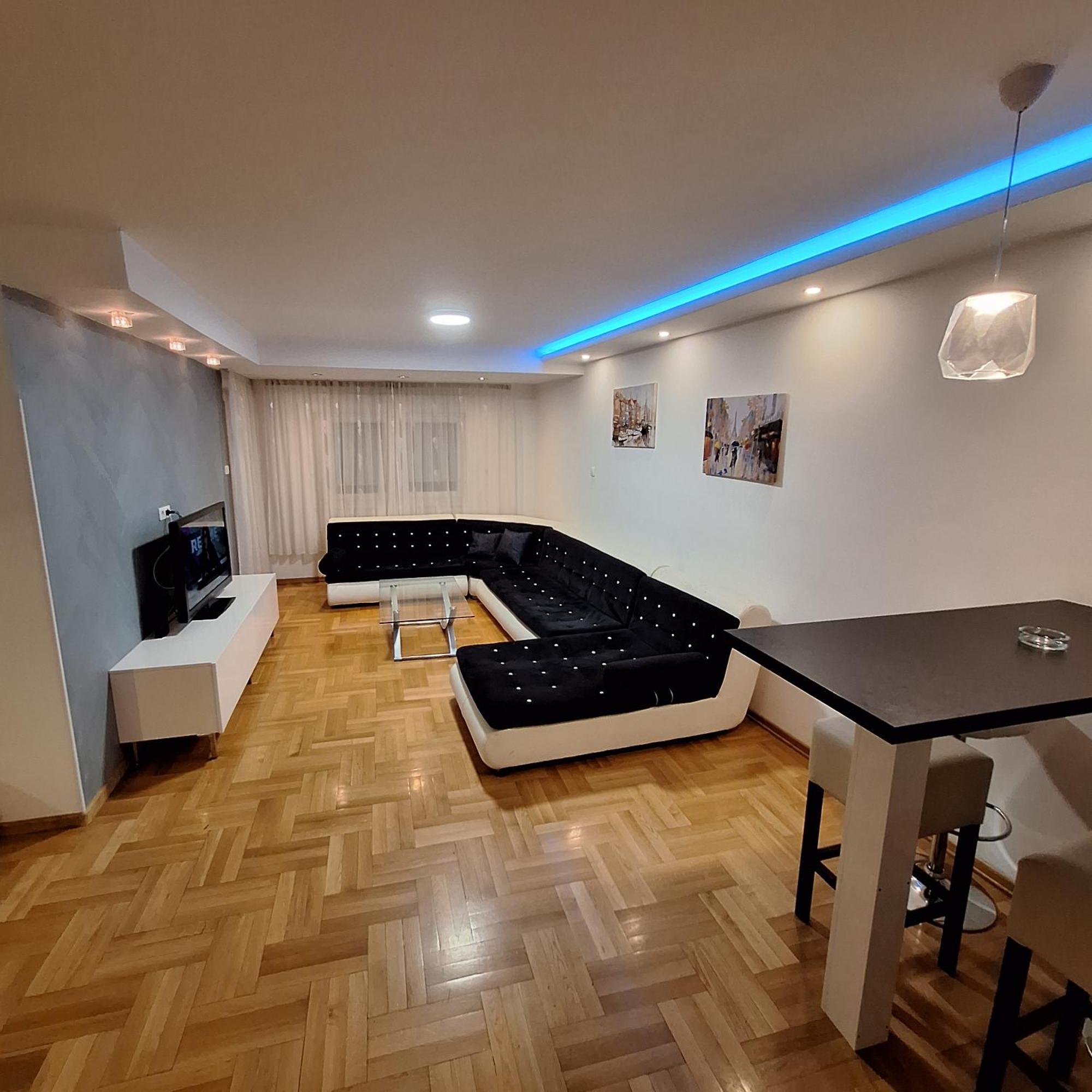 Luks Apartment บันยาลูกา ภายนอก รูปภาพ