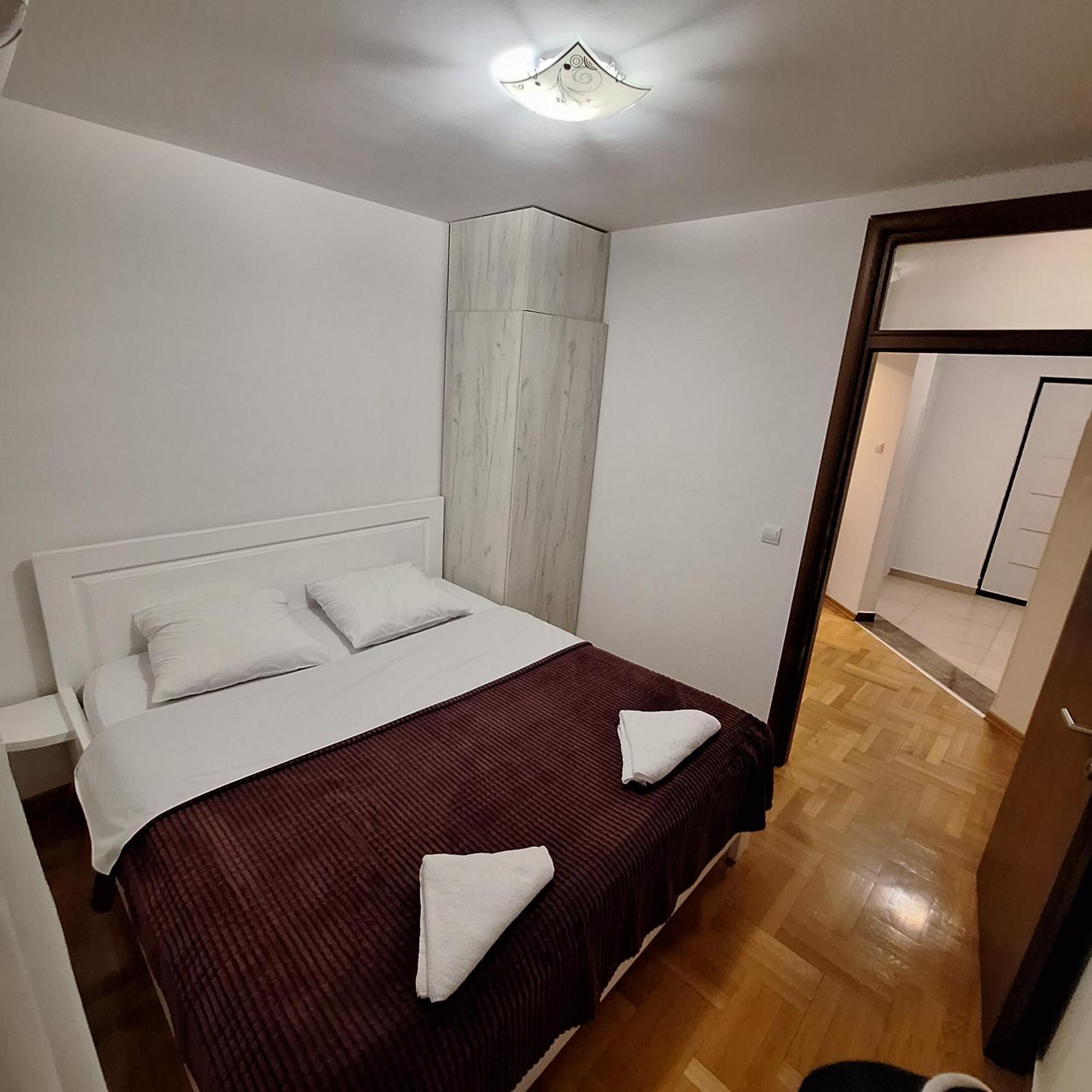 Luks Apartment บันยาลูกา ภายนอก รูปภาพ