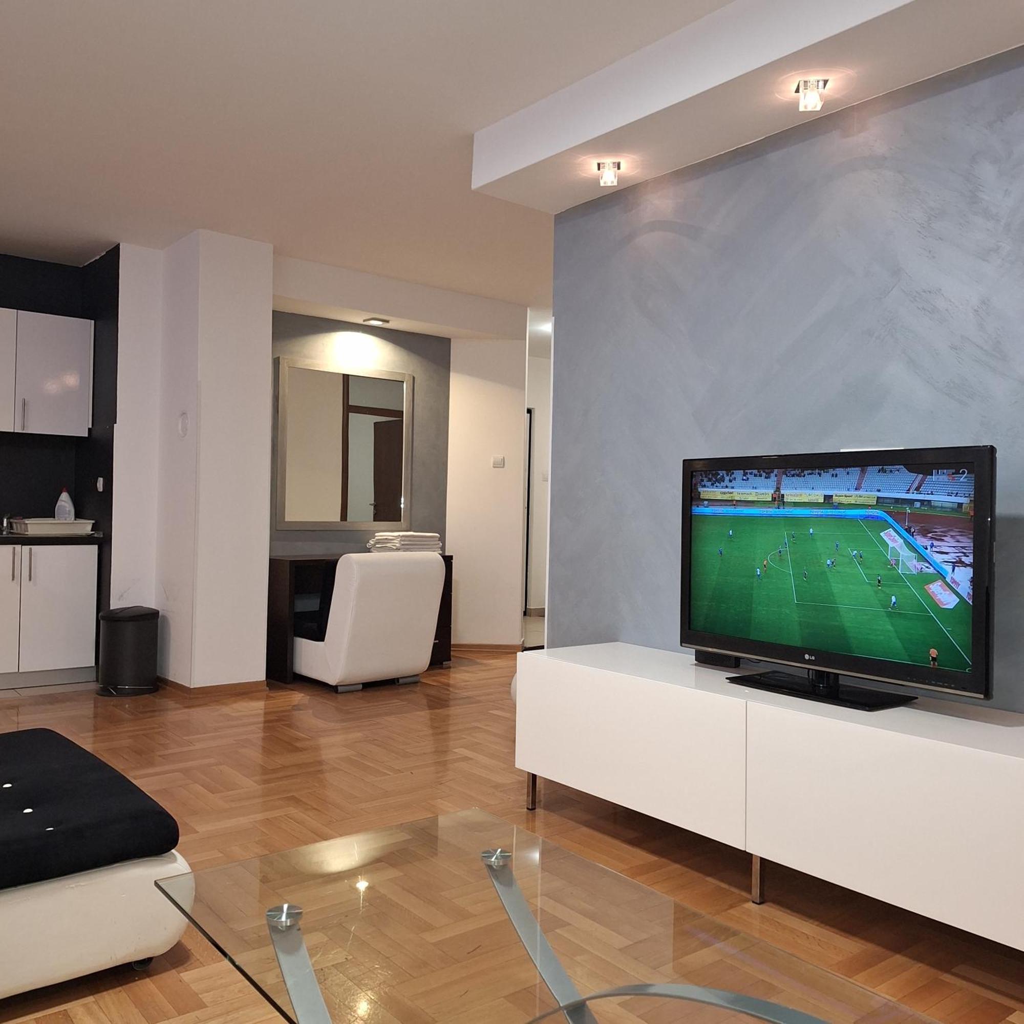 Luks Apartment บันยาลูกา ภายนอก รูปภาพ